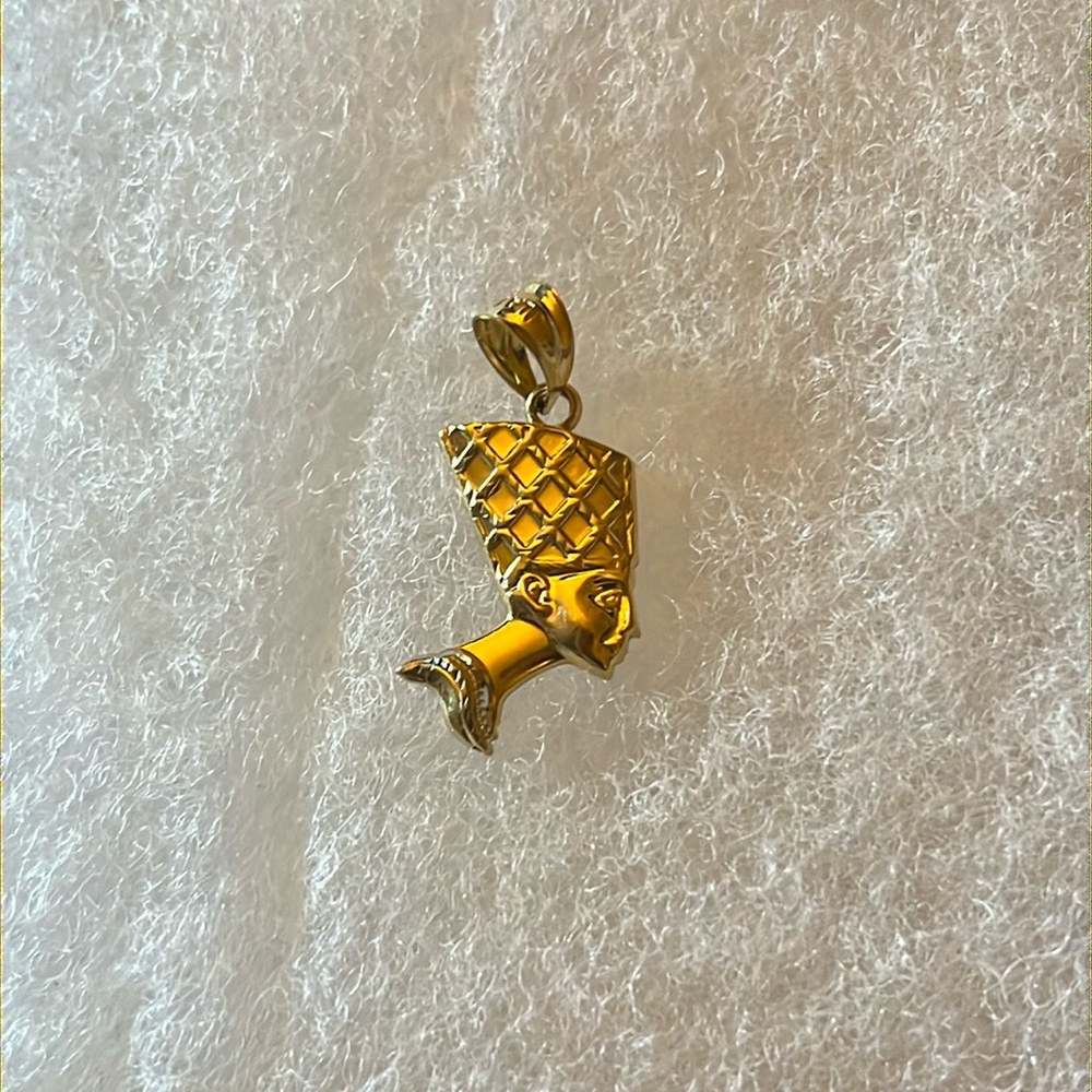 Nefertiti Gold Charm